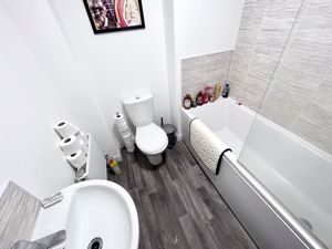 Photo 11- click for photo gallery